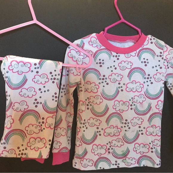 2piece set rainbow cloud design pj’s - Picture 1 of 5